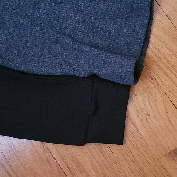 Long sleeve t-shirt - Picture 3 of 4